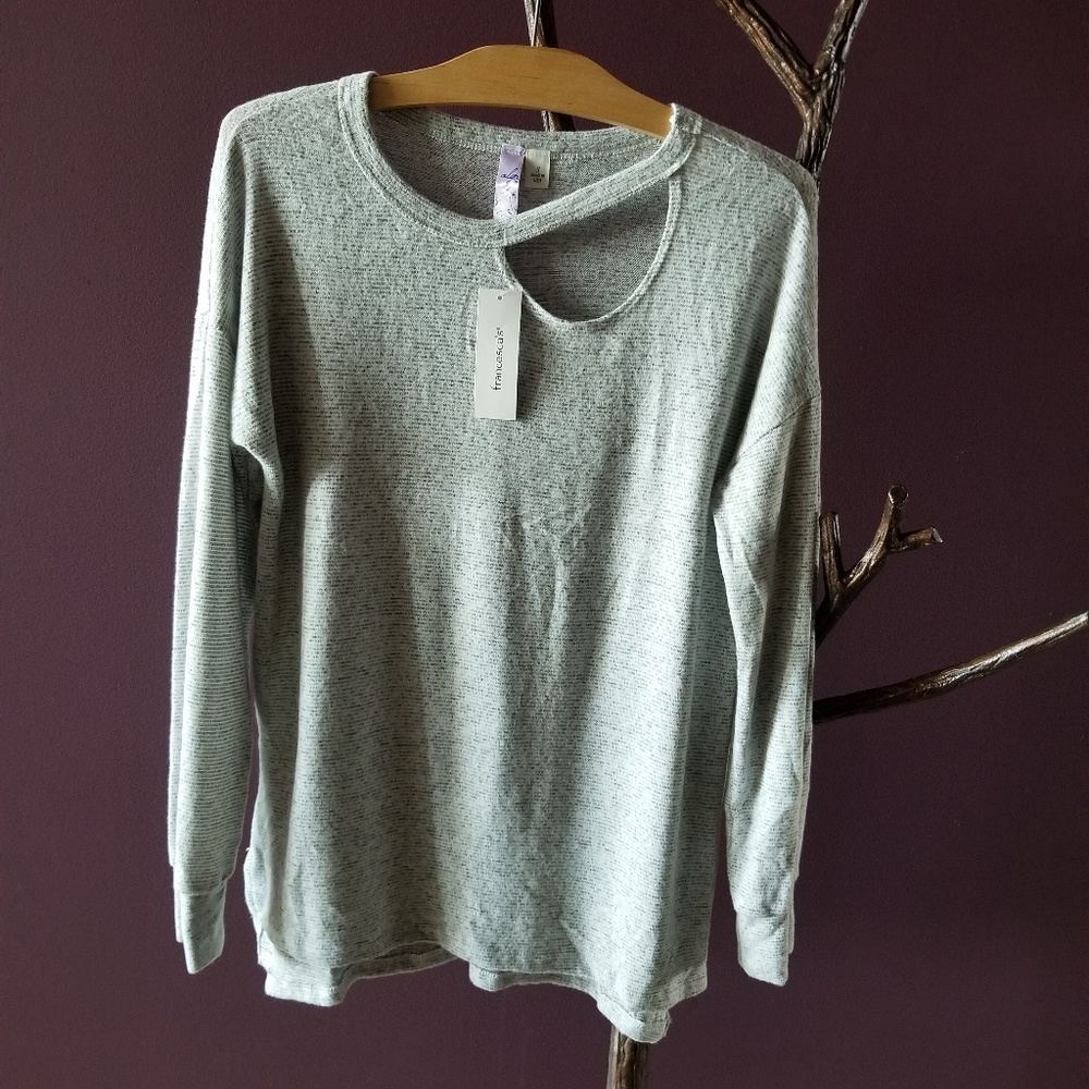 Francesca's Alya Light Weight Sweater Small NWT
